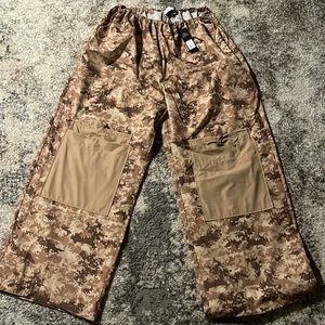 These pants are brand new and are amazing #cargopants